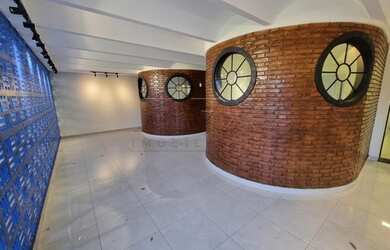 Imagem: O depósito possui 644m² de Área e está localizado em Jardim