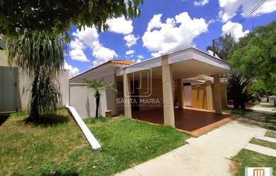 Imagem: A casa em condomínio possui 3 Dormitórios, 2 Banheiros, 2