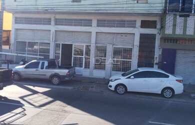 Imagem: O depósito possui 198m² de Área e está localizado em Centro