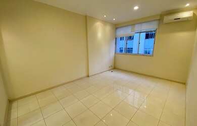 Imagem 4: Apartamento de 2 quartos a venda na Lagoa, vista livre, andar alto