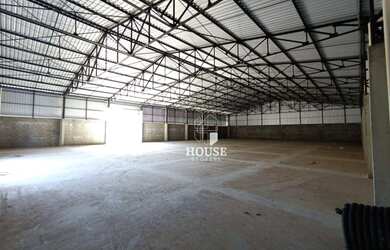 Imagem: O depósito possui 1.000m² de Área, Imóvel novo e está