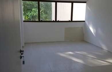 Imagem: O depósito possui 21m² de Área e está localizado em Freguesia