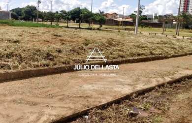 Imagem: O terreno possui 890m² de Área e está localizado em Jardim