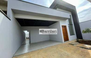 Imagem: A casa em condomínio possui 2 Dormitórios, 2 Banheiros, 4