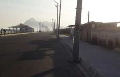 Imagem: O terreno e está localizado em Jardim Atlântico Central, Maricá