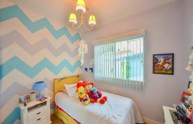 Imagem 13: Casa para venda tem 208 metros quadrados com 4 quartos em Seminário -...