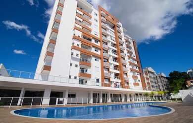 Imagem: O apartamento possui 3 Dormitórios, 2 Banheiros, 1 Vaga na