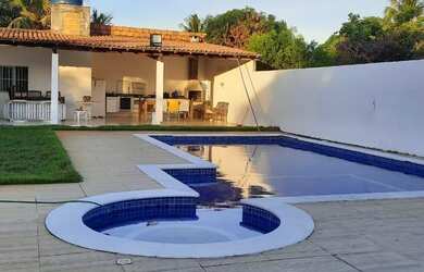 Imagem: A casa em condomínio possui 2 Dormitórios, 2 Banheiros, 3