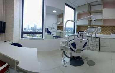 Imagem: O depósito possui 1 Vaga na garagem, 49m² de Área e está