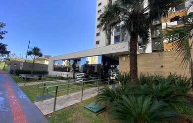 Imagem: O apartamento possui 3 Dormitórios, 1 Banheiro, 2 Vagas na