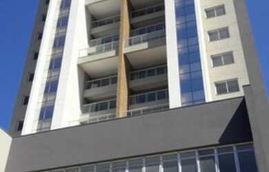 Imagem: O apartamento possui 2 Dormitórios, 1 Banheiro, 2 Vagas na