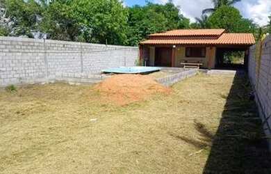 Imagem: A casa possui 2 Dormitórios, 2 Banheiros, 5 Vagas na garagem