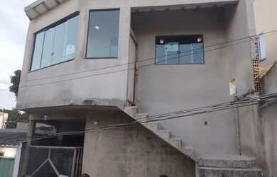 Imagem: A casa possui 1 Dormitório, 1 Banheiro, 120m² de Área e