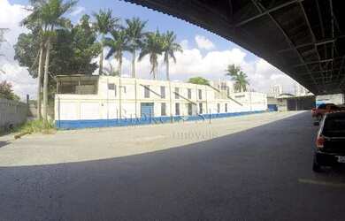 Imagem: O depósito possui 6560m² de Área e está localizado em Vila