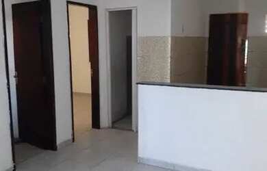 Imagem 1: Alugo casa no Siqueira. 3 Vagas na garageme3 Dormitórios