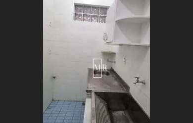 Imagem 8: Copacabana excelente conjugado posto 6 QUADARA PRAIA 1.800,00