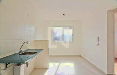 Imagem: O apartamento possui 2 Dormitórios, 1 Banheiro, 32m² de Área