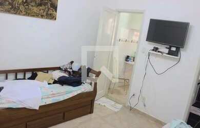 Imagem: O studio possui 1 Dormitório, 1 Banheiro, 1 Vaga na garagem