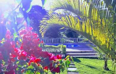 Imagem: A pousada chalé possui 2 Dormitórios, Acomodam 10 pessoas