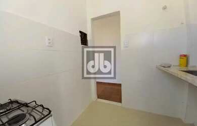 Imagem 13: RUA SENADOR VERGUEIRO - FUNDOS E SILENCIOSO - AMPLO QUARTO E SALA - ÁREA...