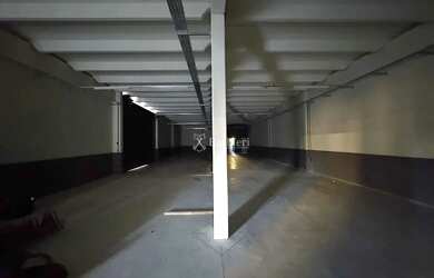 Imagem 11: Galpão no Bairro do Salto, com 300 m², estacionamento rotativos para...