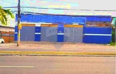 Imagem: O depósito possui 5 Vagas na garagem, 990m² de Área, Imóvel