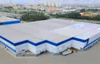 Imagem: O depósito possui 5 Vagas na garagem, 9.857m² de Área, Imóvel