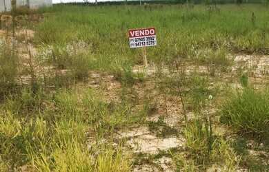 Imagem: O terreno possui 150m² de Área e está localizado em Centro