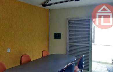 Imagem: O depósito possui 160m² de Área e está localizado em Centro