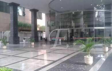 Imagem: O depósito possui 1 Vaga na garagem, 32m² de Área e está