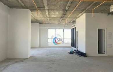 Imagem: O depósito possui 5 Vagas na garagem, 250m² de Área, Imóvel