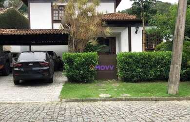 Imagem: A casa em condomínio possui 4 Dormitórios, 3 Banheiros, 4