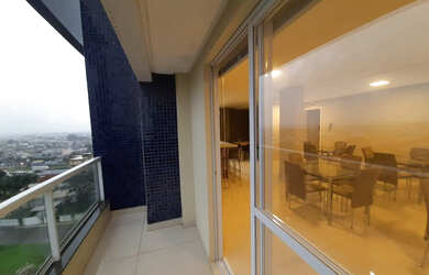 Imagem: O apartamento possui 2 Dormitórios, 2 Banheiros, 1 Vaga na