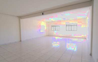 Imagem: O depósito possui 110m² de Área e está localizado em Vila