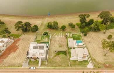 Imagem 4: Maravilhoso terreno na represa, pé na água, já com projeto aprovado