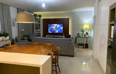 Imagem: O apartamento possui 3 Dormitórios, 2 Banheiros, 2 Vagas na