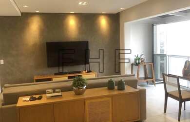 Imagem: O apartamento possui 2 Dormitórios, 1 Banheiro, 2 Vagas na