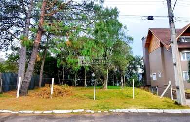 Imagem: O terreno possui 565m² de Área e está localizado em Gramado