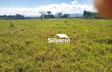 Imagem: O terreno possui 36000m² de Área e está localizado em Bairro