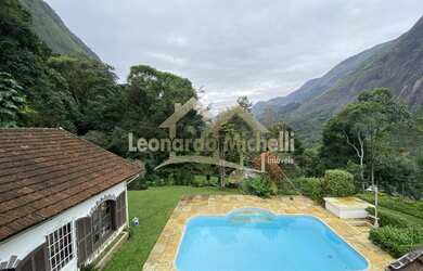Imagem: Casa para venda no bairro Fazenda Inglesa em Petrópolis/RJ