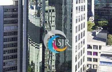 Imagem: O depósito possui 5 Vagas na garagem, 483m² de Área e está