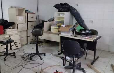 Imagem 5: Galpão comercial para aluguel tem 240 metros quadrados em Jardim Baiano...