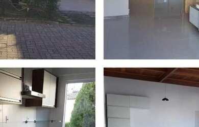 Imagem: A casa em condomínio possui 4 Dormitórios, 4 Banheiros, 1