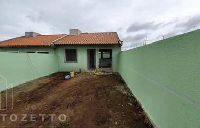 Imagem 4: Casa para Venda em Ponta Grossa, Colônia Dona Luíza, 2 dormitórios, 1 banheiro, 3 vagas
