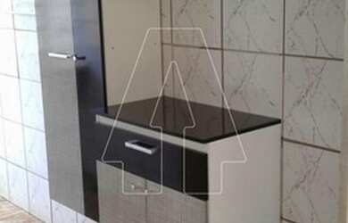 Imagem: O apartamento possui 2 Dormitórios, 1 Banheiro, 1 Vaga na garagem