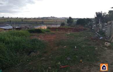 Imagem: O terreno está localizado em Neves, Ponta Grossa à venda por