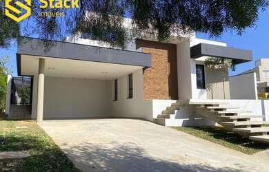 Imagem: A casa em condomínio possui 3 Dormitórios, 5 Banheiros, 4