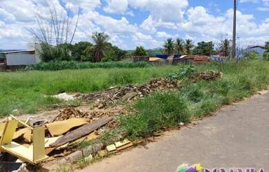 Imagem: O terreno possui 1.070m² de Área e está localizado em Loteamento