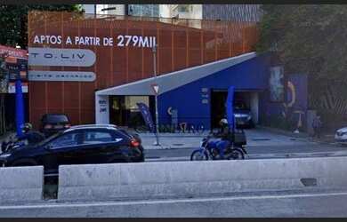 Imagem: O depósito possui 5 Vagas na garagem, 750m² de Área e está