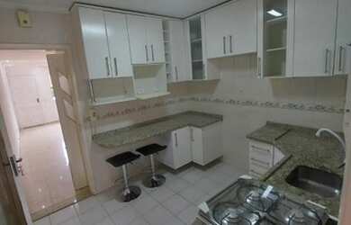 Imagem: A casa em condomínio possui 2 Dormitórios, 1 Banheiro, 2 Vagas